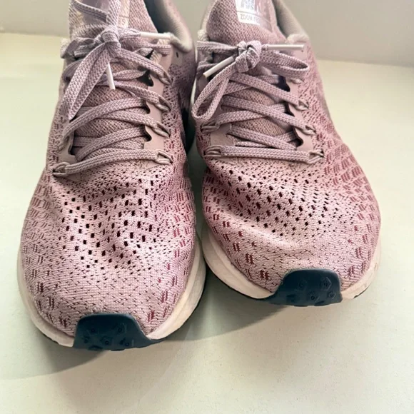 Women's Nike Zoom Pegasus 35 Running Shoes, Size 9.5 - Picture 7 of 8